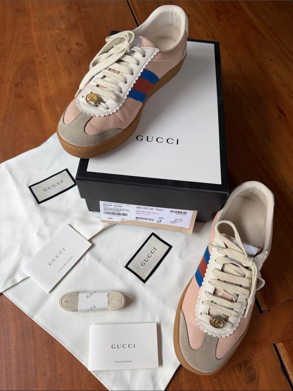 GUCCI Pink Leather Sneakers Size 38.5 US 8.5 **only worn a few times**